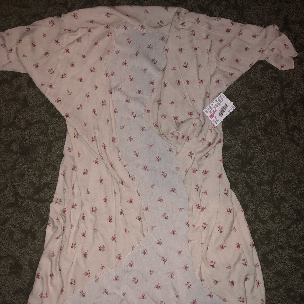Lularoe Small Floral Shirley